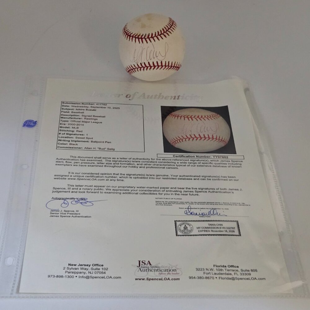 Ichiro Suzuki Seattle Mariners Signed Official MLB Rawlings Baseball Full JSA